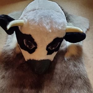 Adult Cow Head